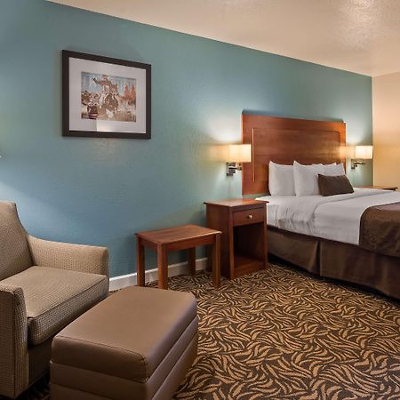 Best Western Regency Inn & Suites Gonzales Exteriör bild