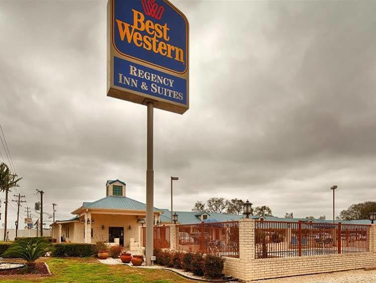 Best Western Regency Inn & Suites Gonzales Exteriör bild